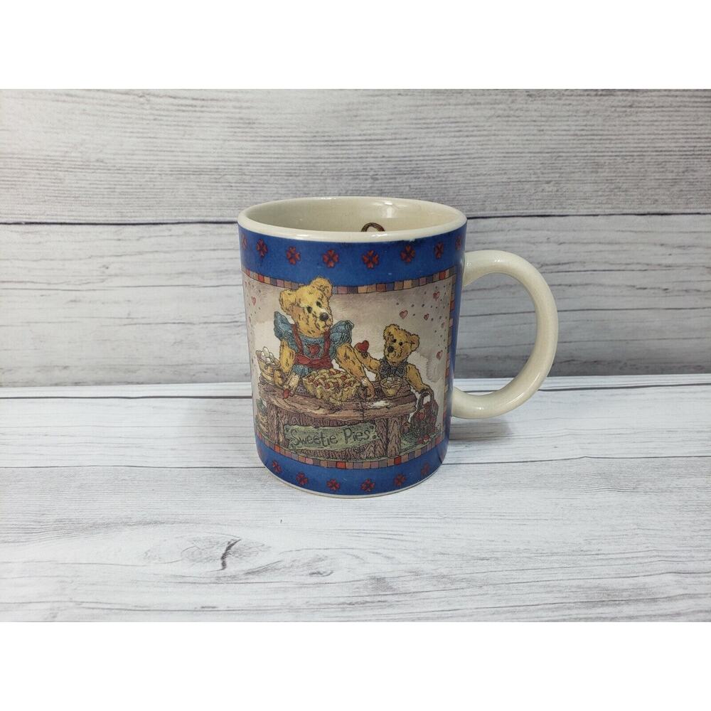 Boyds Bears & Friends Bearware Justina & Harrison Sweetie Pie 1998 Coffee Mug